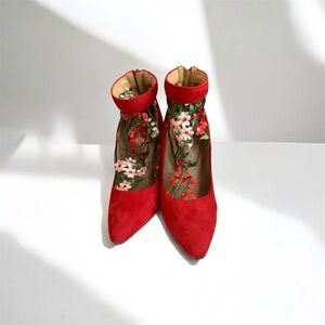 Chase + Chloe Red Floral Heels